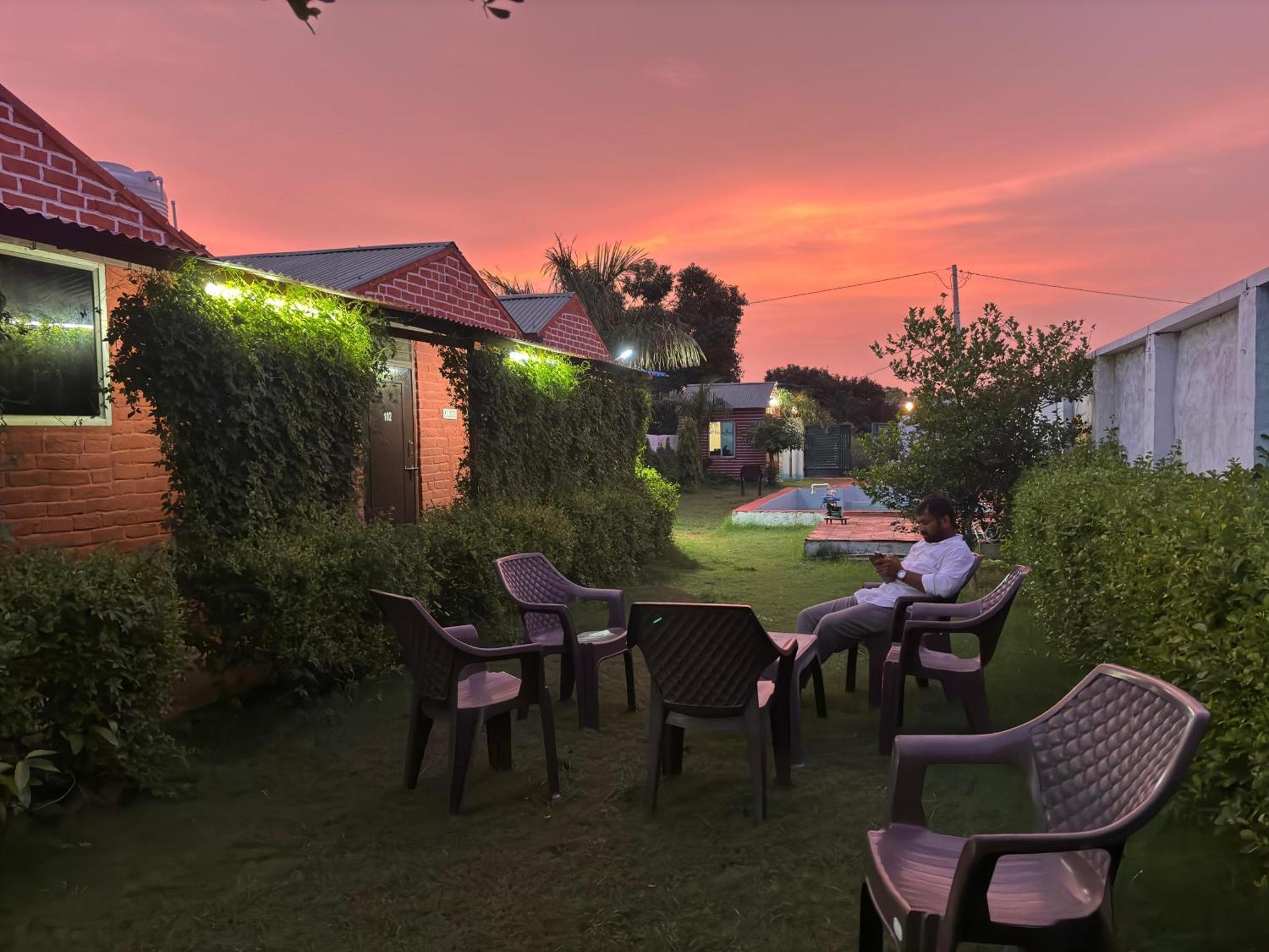 Hotel Lucifer Pushkar Zewnętrze zdjęcie